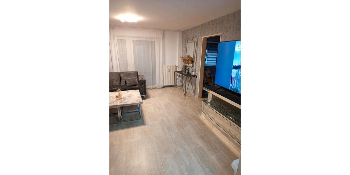 Erdgeschoßwohnung Duisburg Hamborn - 3 Zimmer, 73 m&sup2;, 790&euro; | Angebot:24780202