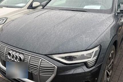 Audi e-tron 67.148 km 37.530 &euro; Hagen 58091