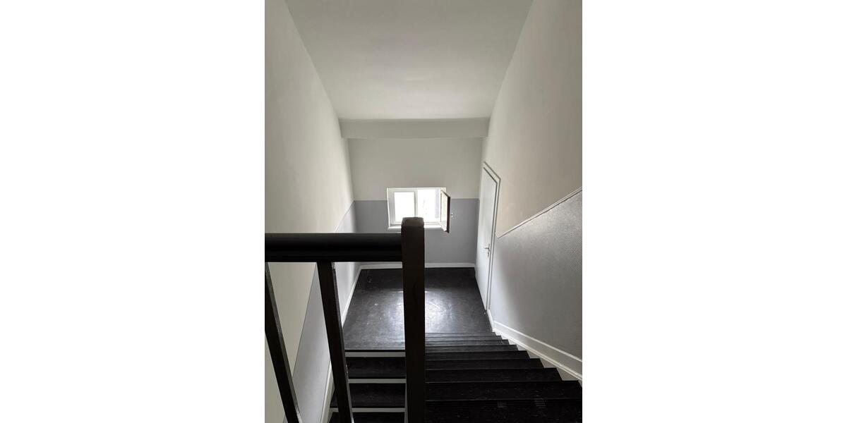 Dachgeschoßwohnung Oberhausen - 3 Zimmer, 83 m&sup2;, 840&euro; | Angebot:25924159