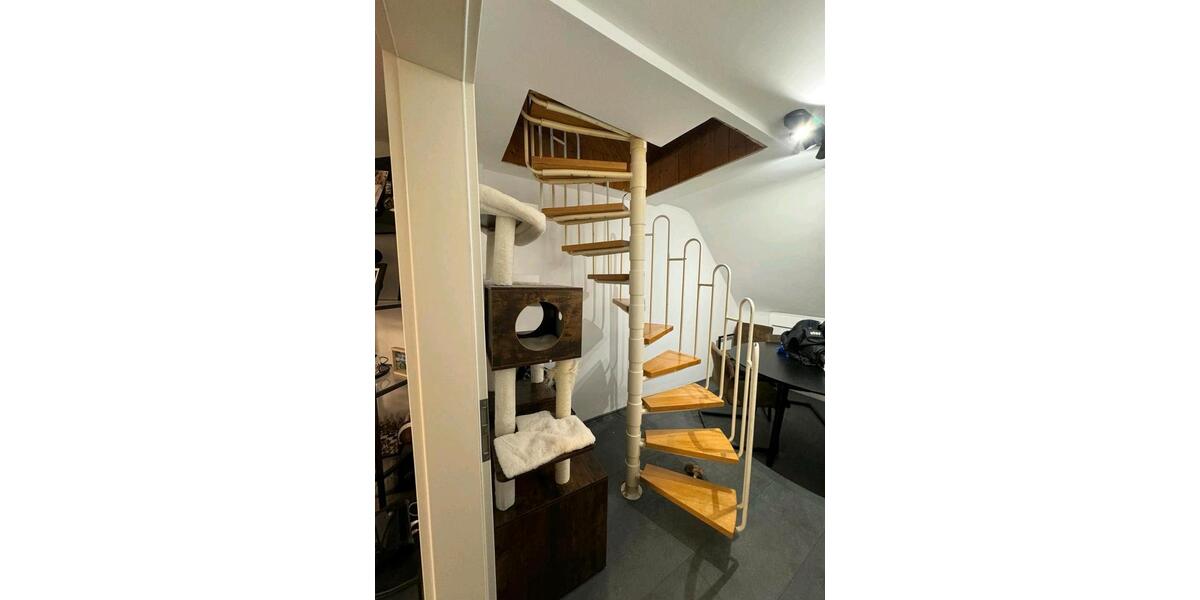 Dachgeschoßwohnung Bochum Eppendorf - 4 Zimmer, 80 m&sup2;, 173.000&euro; | Angebot:27525106