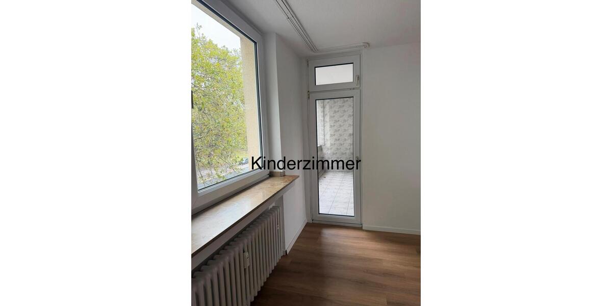 Etagenwohnung Duisburg Duisburg-Mitte - 3 Zimmer, 83 m&sup2;, 980&euro; | Angebot:27547767