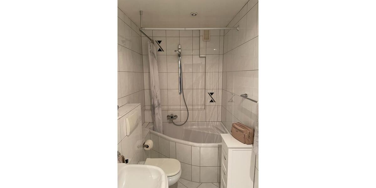 Etagenwohnung Essen Stadtbezirk IV - 3.5 Zimmer, 70 m&sup2;, 229.000&euro; | Angebot:26827314