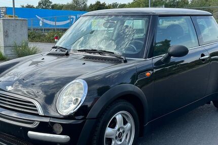 Mini ONE 169.800 km 2.450 &euro; Neuss 41460