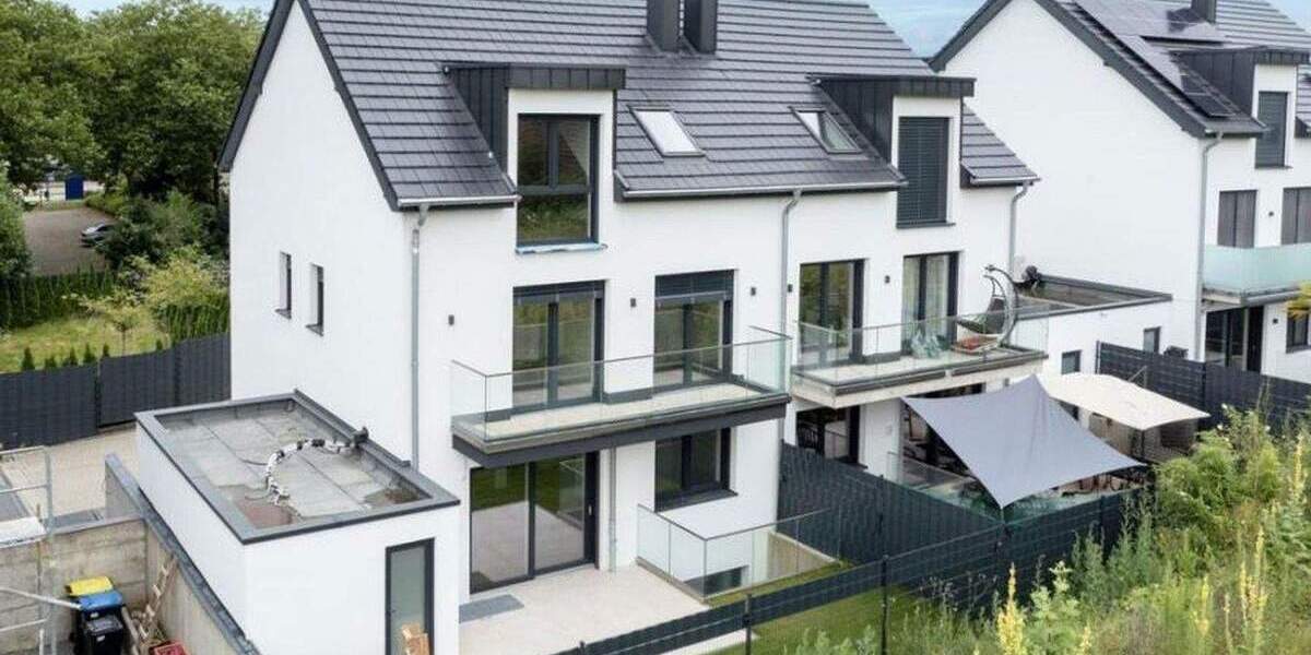 Doppelhaushälfte Meerbusch Büderich - 6 Zimmer, 212 m&sup2;, 1.245.000&euro; | Angebot:25742739