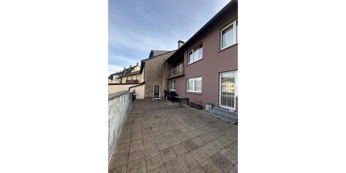 Etagenwohnung Wuppertal Sedansberg - 3 Zimmer, 105 m&sup2;, 1.350&euro; | Angebot:25967644