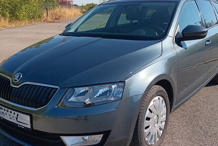 Skoda Octavia 137.600 km 12.490 &euro; Bochum 44805