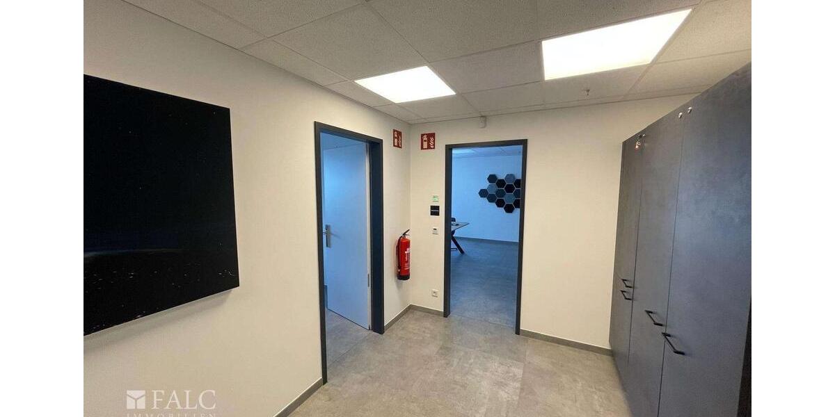 Gewerbeobjekt Solingen Central - 3.360&euro; | Angebot:24807689