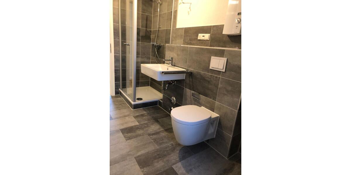 Dachgeschoßwohnung Essen Stadtbezirk III - 2 Zimmer, 40 m&sup2;, 502&euro; | Angebot:25978480