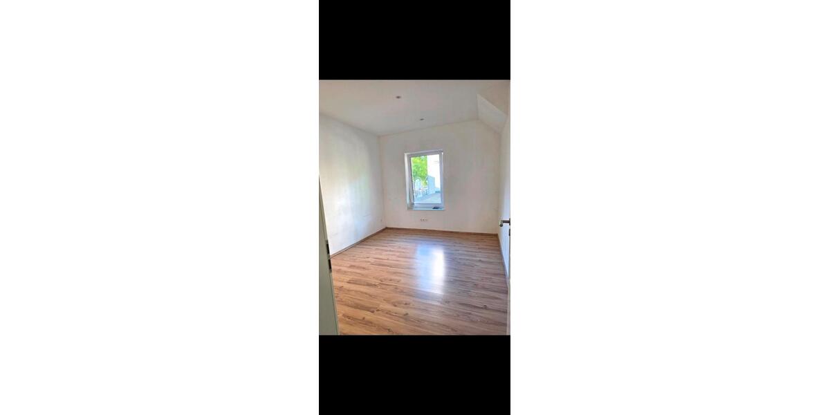 Etagenwohnung Bochum Günnigfeld - 3.5 Zimmer, 74 m&sup2;, 1.000&euro; | Angebot:27540808