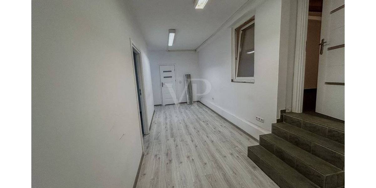 Gewerbeobjekt Velbert Mitte - 4 Zimmer, 148 m&sup2;, 1.200&euro; | Angebot:25733774