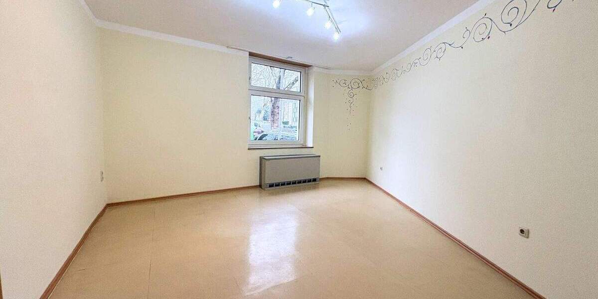 Gewerbeobjekt Gelsenkirchen Rotthausen - 5 Zimmer, 590&euro; | Angebot:25679235