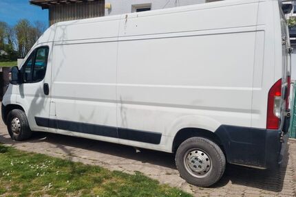 Peugeot Boxer 42.500 km 21.999 &euro; Mettmann 40822