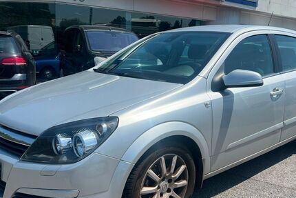 Opel Astra 227.752 km 2.490 &euro; Neuss 41469