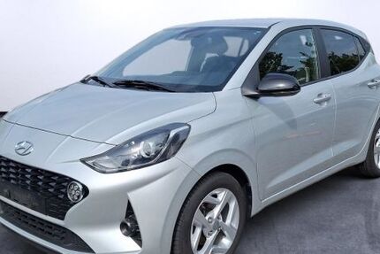 Hyundai i10 25.400 km 13.890 &euro; Gelsenkirchen 45891