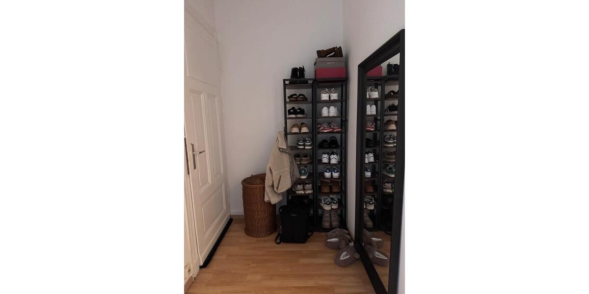 Etagenwohnung Duisburg - 2 Zimmer, 49 m&sup2;, 590&euro; | Angebot:25979641