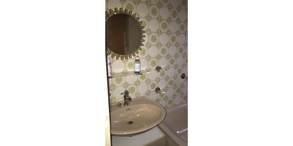 Etagenwohnung Wuppertal Gemarkung Barmen - 3 Zimmer, 77 m&sup2;, 490&euro; | Angebot:25964949