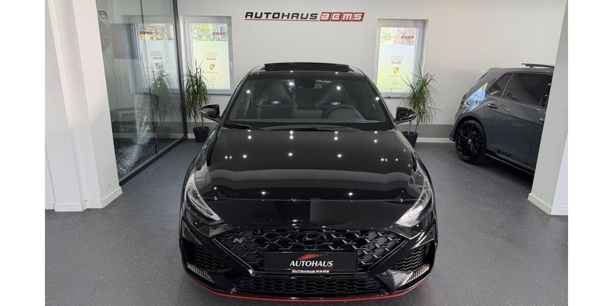 Hyundai i30 42.186 km 34.900 &euro; Remscheid 42857