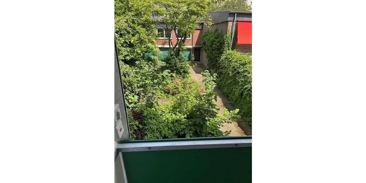 Etagenwohnung Neuss - 4 Zimmer, 87 m&sup2;, 1.195&euro; | Angebot:27132522