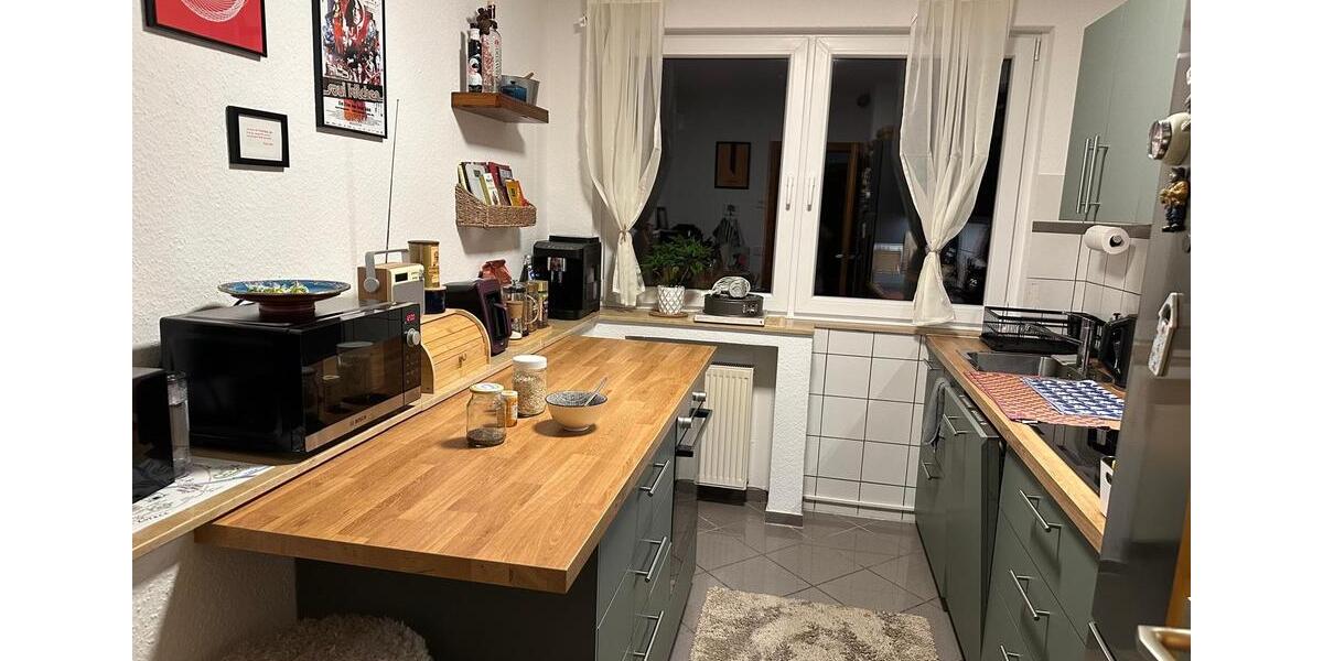 Hochparterre Essen Stadtbezirk II - 3 Zimmer, 72 m&sup2;, 630&euro; | Angebot:25853042