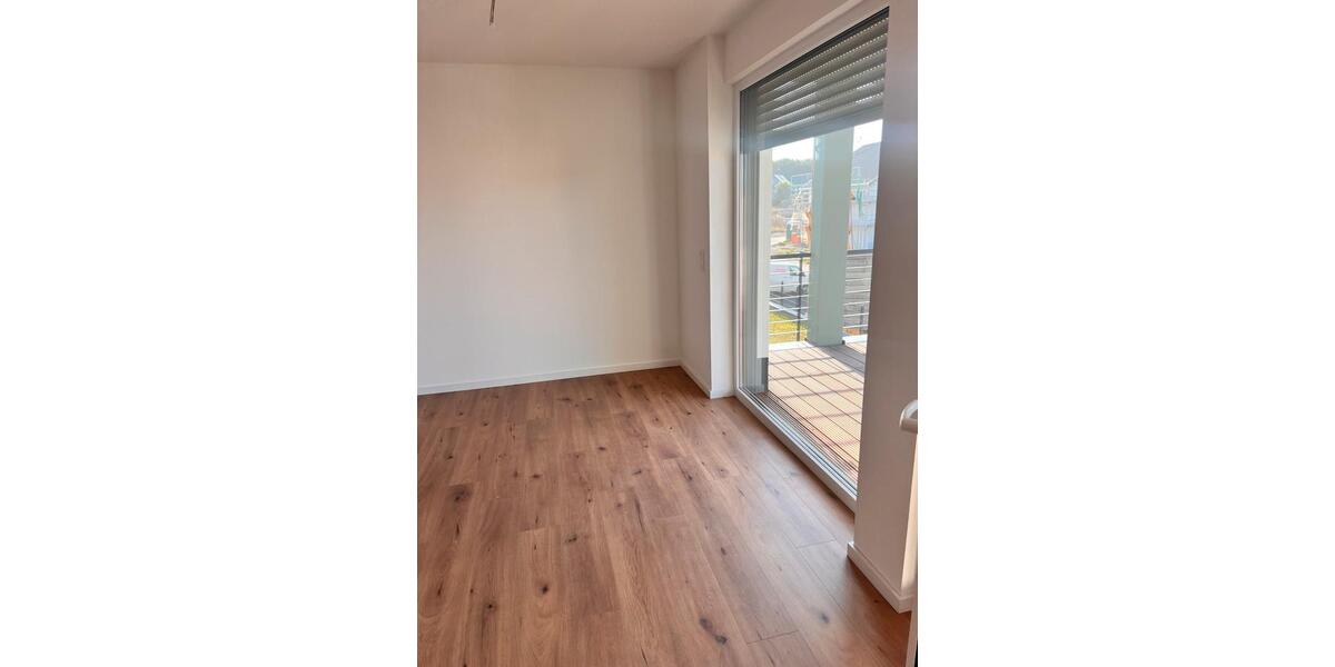 Etagenwohnung Radevormwald - 3 Zimmer, 87 m&sup2;, 1.405&euro; | Angebot:25963714