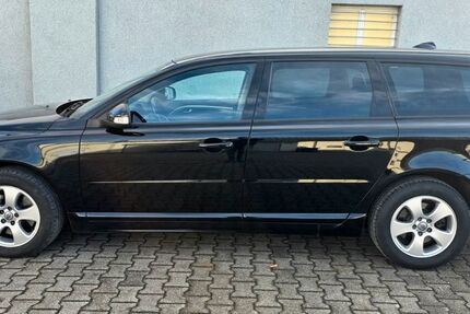 Volvo V70 158.000 km 7.990 &euro; Sprockhövel 45549