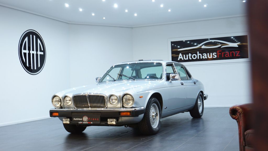 Jaguar XJ12 107.060 km 11.997 &euro; Remscheid-Lüttringhausen 42899