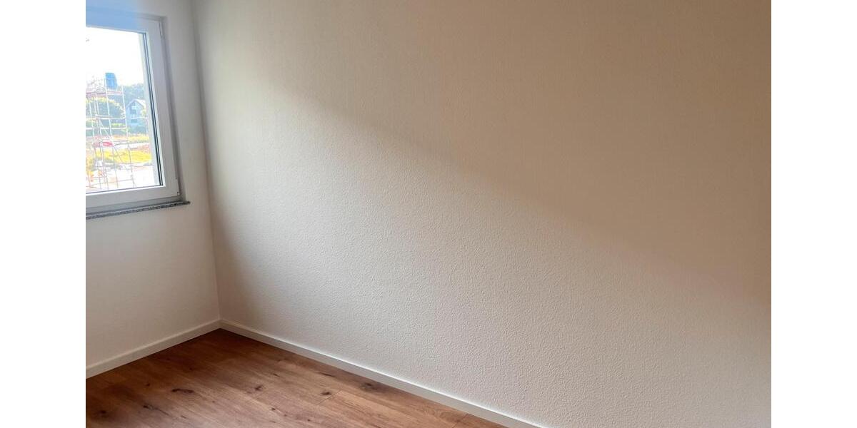 Etagenwohnung Radevormwald - 3 Zimmer, 87 m&sup2;, 1.405&euro; | Angebot:25963714