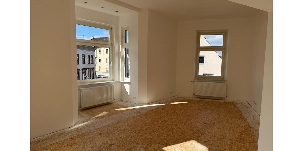 Etagenwohnung Schwelm - 2 Zimmer, 94 m&sup2;, 1.180&euro; | Angebot:25793329