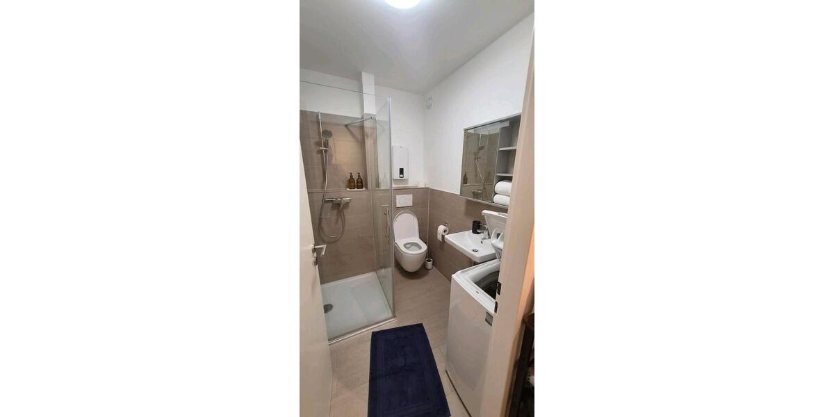 Hochparterre Düsseldorf Stadtbezirk 6 - 1 Zimmer, 52 m&sup2;, 1.000&euro; | Angebot:27532794