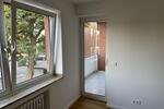Etagenwohnung Düsseldorf Heerdt - 3 Zimmer, 70 m&sup2;, 1.200&euro; | Angebot:27577143
