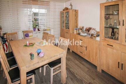 Wohnung Gelsenkirchen Schalke - 3 Zimmer, 100 m&sup2;, 135.000&euro; | Angebot:26596020