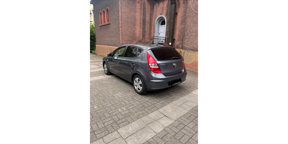 Hyundai i30 170.000 km 3.500 &euro; Bochum 44809