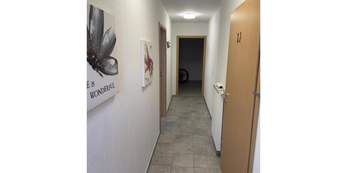 Erdgeschoßwohnung Solingen Wald - 1 Zimmer, 30 m&sup2;, 600&euro; | Angebot:27577481