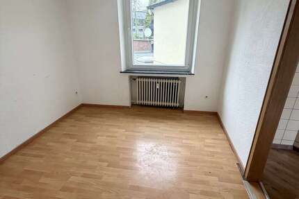 Wohnung Solingen Solingen-Mitte - 2 Zimmer, 36 m&sup2;, 360&euro; | Angebot:26827181