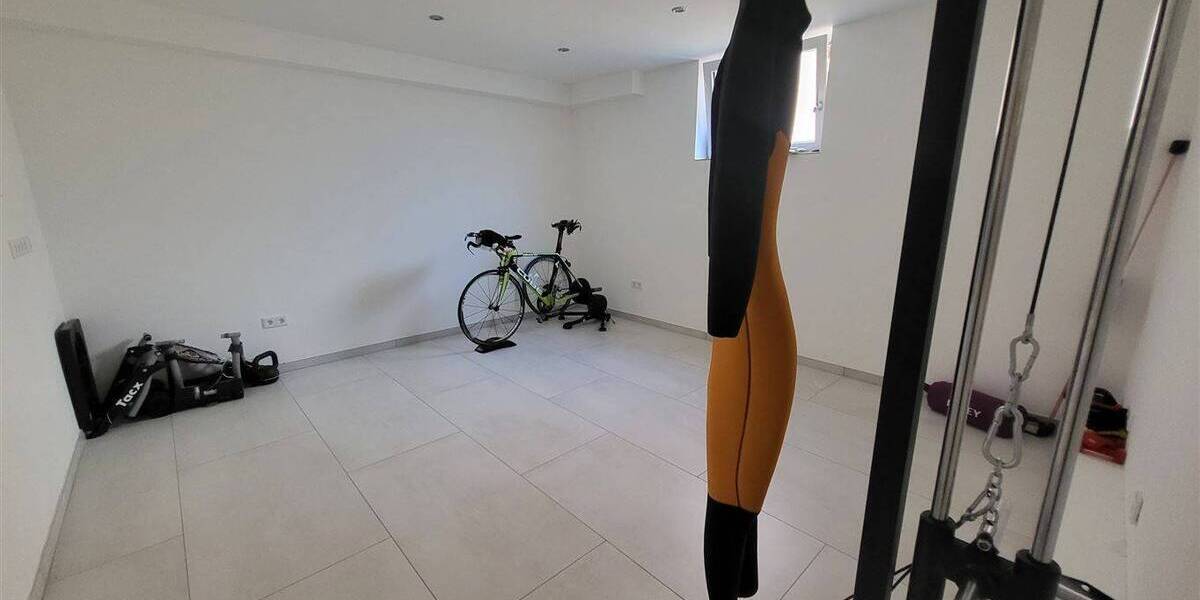 Mehrfamilienhaus, Wohnhaus Duisburg Aldenrade - 8 Zimmer, 268 m&sup2;, 885.000&euro; | Angebot:25678554