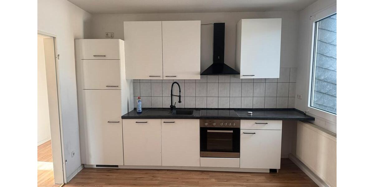 Etagenwohnung Düsseldorf Derendorf - 2 Zimmer, 85 m&sup2;, 650&euro; | Angebot:25963709