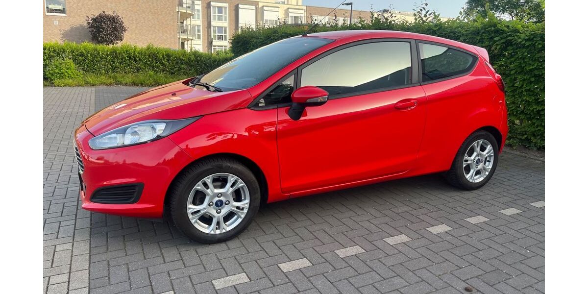Ford Fiesta 104.800 km 4.600 &euro; Langenfeld 40764