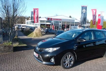Toyota Auris 42.480 km 14.750 &euro; Ratingen 40882
