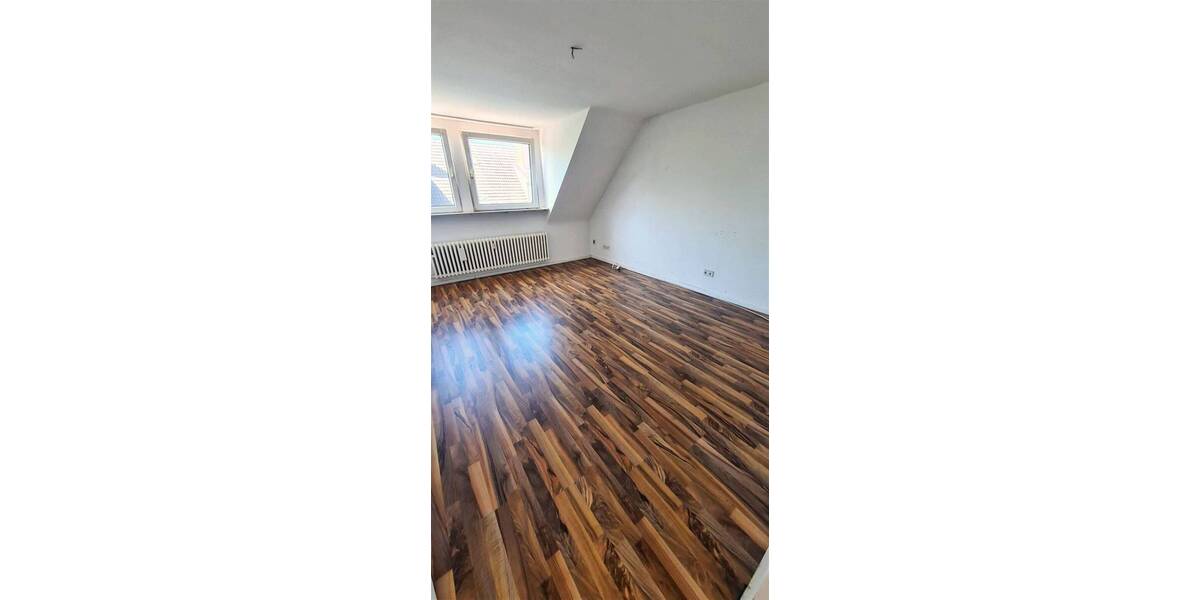 Etagenwohnung Oberhausen Alstaden-Ost - 3 Zimmer, 87 m&sup2;, 530&euro; | Angebot:26788204