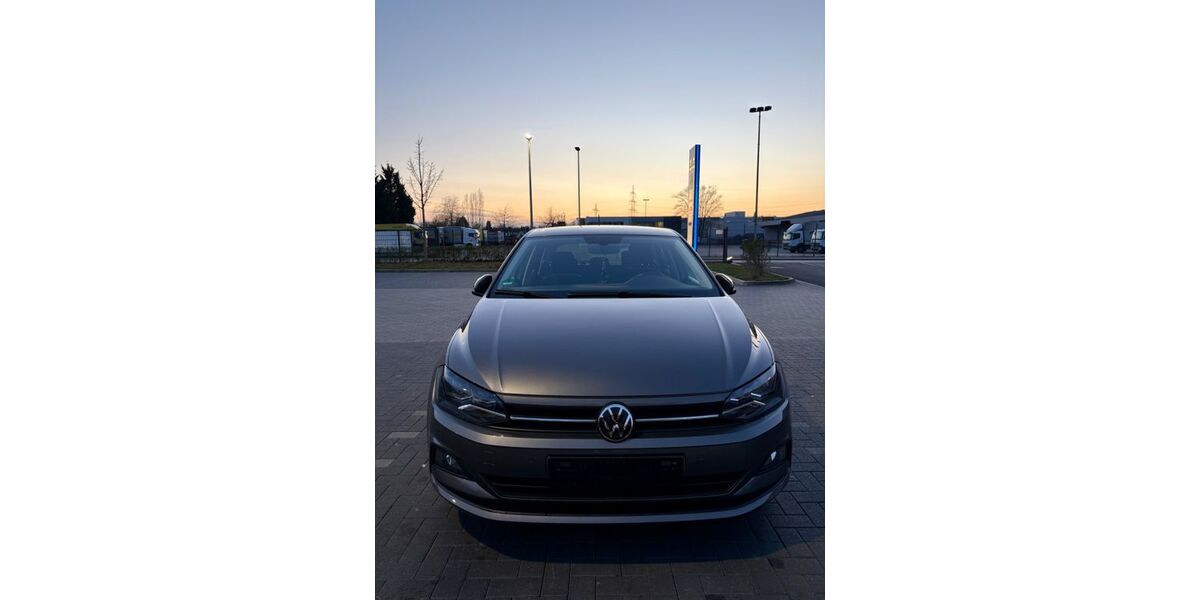 VW Polo 53.000 km 14.000 &euro; Düsseldorf 40229