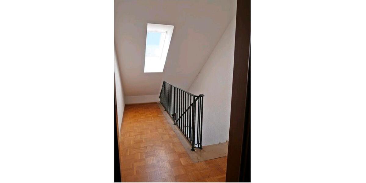 Dachgeschoßwohnung Bochum Altenbochum - 3.5 Zimmer, 95 m&sup2;, 950&euro; | Angebot:27550520