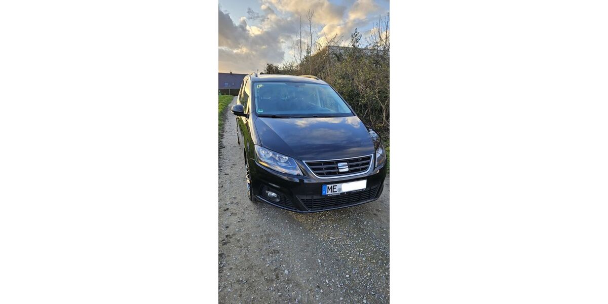Seat Alhambra 73.375 km 21.999 &euro; Velbert 42551