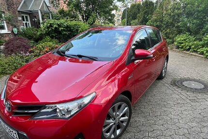 Toyota Auris 181.000 km 12.490 &euro; Ratingen 40882