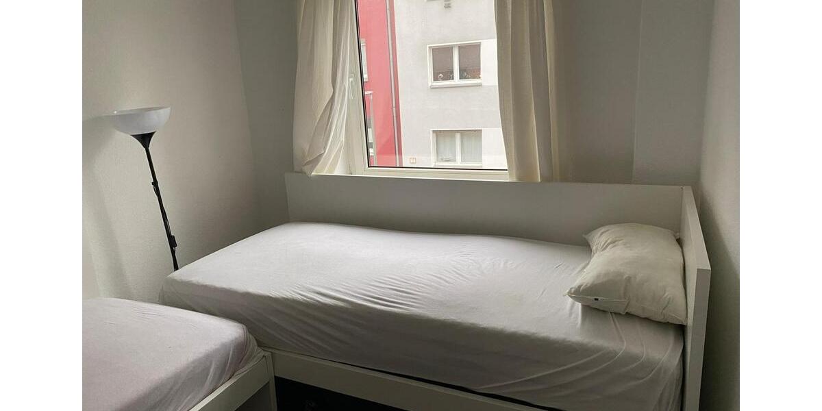 Etagenwohnung Essen Stadtbezirk III - 3 Zimmer, 65 m&sup2;, 1.100&euro; | Angebot:24859509