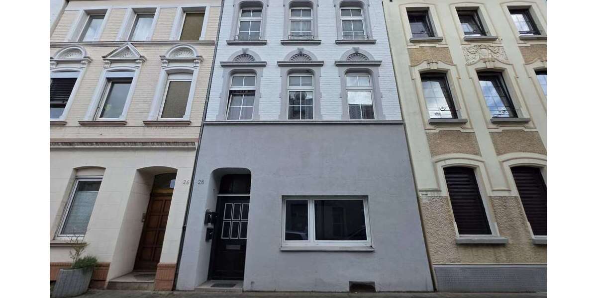 Einfamilienhaus Neuss Furth-Mitte - 8 Zimmer, 211 m&sup2;, 435.000&euro; | Angebot:27169925