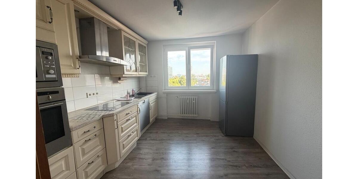 Etagenwohnung Duisburg Duisburg-Mitte - 2 Zimmer, 63 m&sup2;, 823&euro; | Angebot:27582540