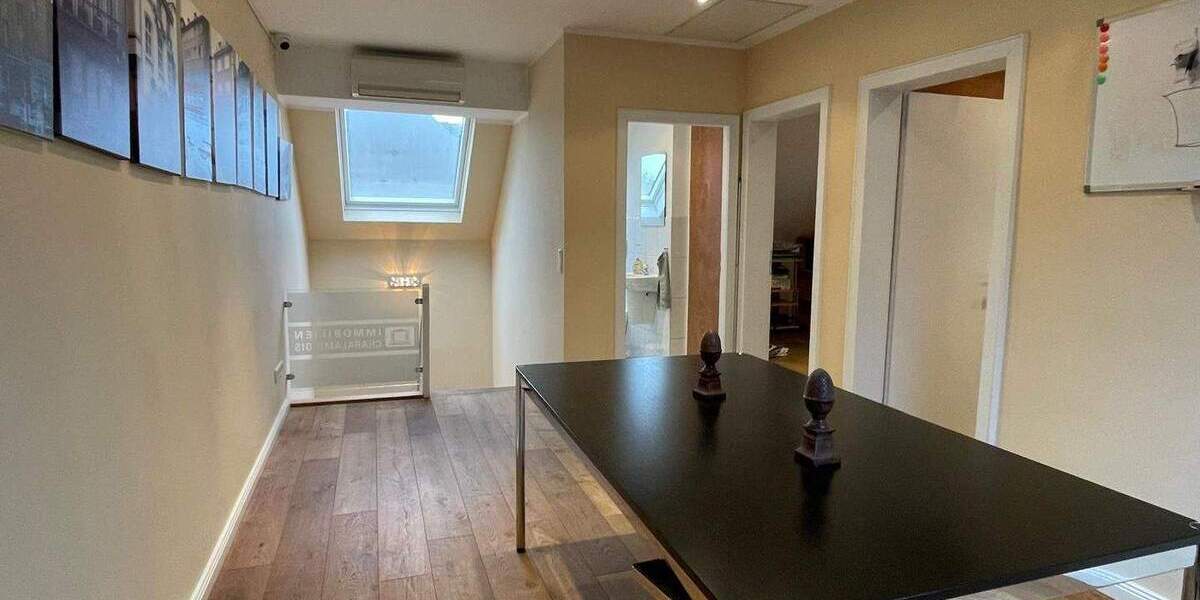 Gewerbeobjekt Neuss Furth-Mitte - 5 Zimmer, 91 m&sup2;, 1.795&euro; | Angebot:25726396