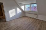 Dachgeschoßwohnung Duisburg Hamborn - 2 Zimmer, 30 m&sup2;, 400&euro; | Angebot:27555445