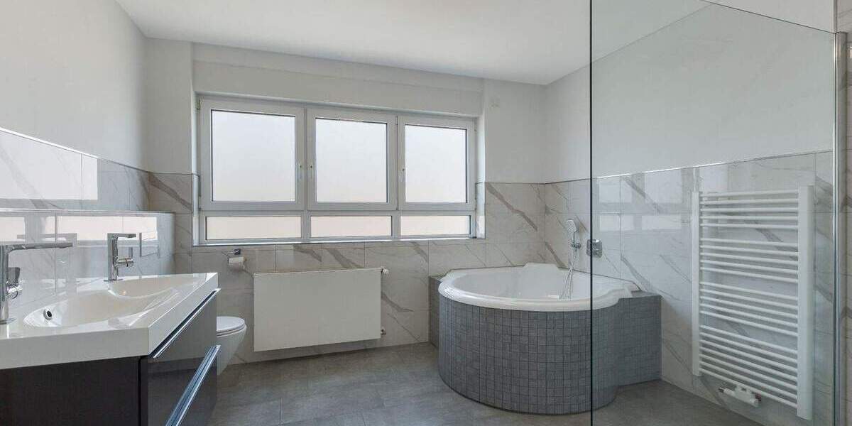 Einfamilienhaus Düsseldorf Lörick - 9 Zimmer, 178 m&sup2;, 1.200.000&euro; | Angebot:25799861