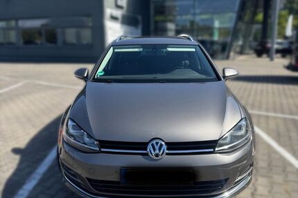 VW Golf 144.000 km 9.250 &euro; Bochum 44879